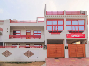 OYO 7441 Gomti Nagar