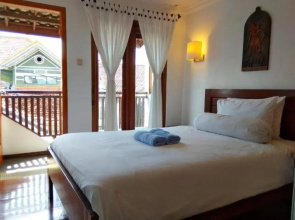 Jos And Hanny Homestay By Zuzu
