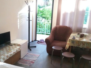 На Просвещения 88