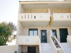 Awesome Home in Diakopto Achaias P. With 3 Bedrooms and Wifi
