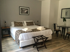 Senderos Aparts & Suites