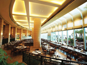 Harbour Plaza Metropolis