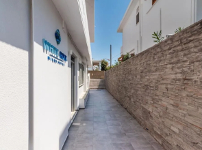White Rock Milos Suites