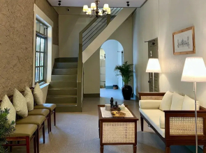 Samailaos Residence