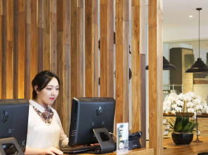 Hotel Clover 769 North Bridge Road