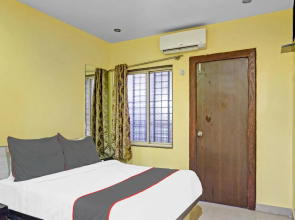 Collection O 84424 Hotel Carnival