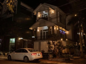 Tuyet Suong Villa Hotel