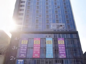 Daegu Dongseongro Star B&B Business Hotel
