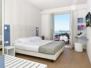 Hotel Monte Baldo e Villa Acquarone
