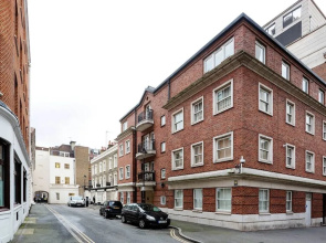 Lytton Court
