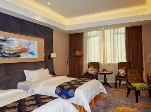 Zhongshan Huancheng Louis Hotel