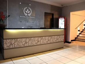 Hotel Rio Verde