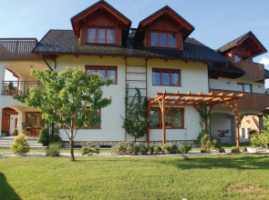 Bled Lake Apartment Red Rose