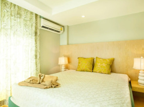 Rocco Hua Hin Beach Seaview