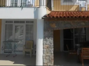 Villa 8080