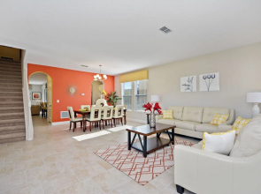 Gated Resort, Private Pool & Spa, Lots of Space!!
