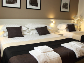 Stelle Hotel The Businest