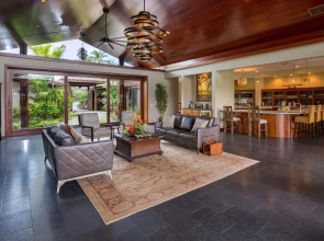 Blue Lagoon 7 Bedrooms 5 Bathrooms Home