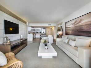 Beach Dreams 1 1 Ocean View Condo 1416