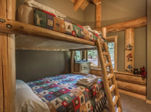 Big Jim Mountain Lodge