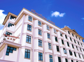 Regalodge Hotel & Spa