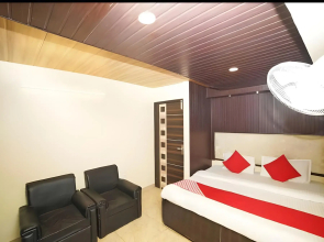 SPOT ON 90580 Sai Astha Guest House