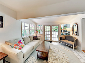 Tropical Oasis - 3 Br Home
