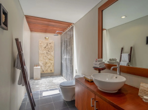 Nyanyi Sanctuary Villa by Ini Vie Hospitality