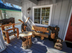 Lazy Moose N Bear-1596 by Big Bear Vacations