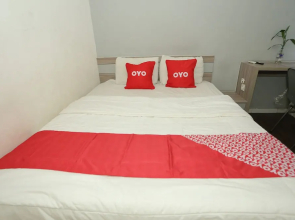 OYO 92318 Elis Rooms