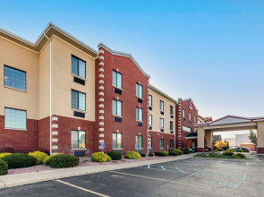 Comfort Suites Grand Rapids South