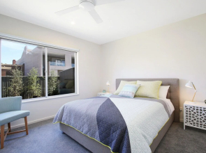 18 on Rayner - swish apartment Myrtleford