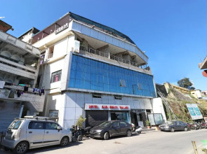 Oyo 19848 Hotel Saraswati Palace