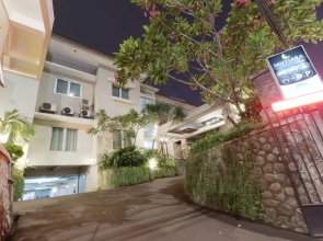 Mutiara Suites