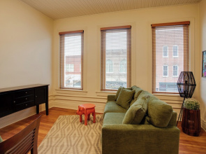 Great for Med Professionals! Dtwn Florence Condo