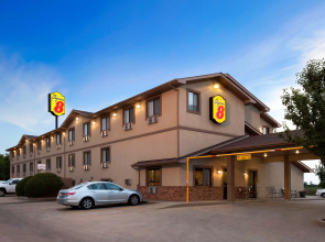 Super 8 by Wyndham Macon