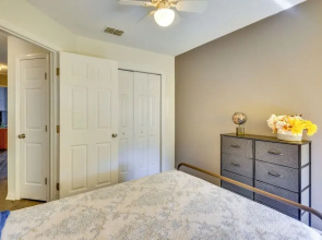 7 Mi to Beach: Pet-friendly Home in Port Orange!