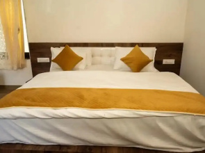 Raj Bagh Resort