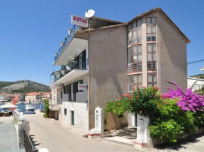 Snježa - 20 m From the sea - A2