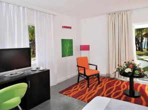 Mornea Hotel