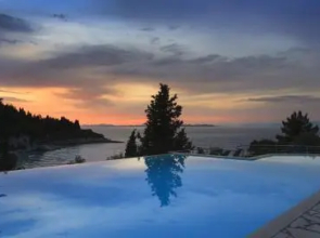 Glyfada House