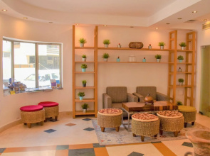 De La Mer Hotel - by Zvieli Hotels