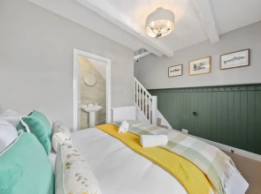 Host & Stay - Foxglove Cottage