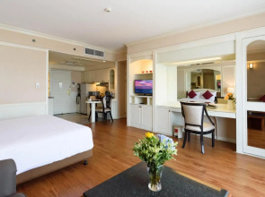 Centre Point Plus Hotel Pratunam