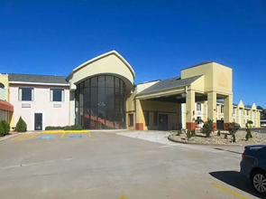 Rose City Inn & Suites