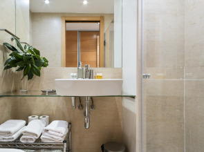 Lugaris Rambla - Apartments