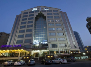 Paradi City Suites