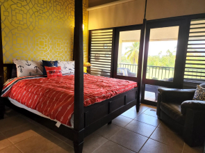 Spectacular Home Away from Home, Fully Equipped (BV308)