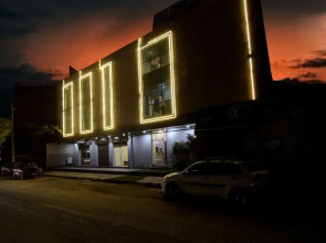 Hotel Silky Palace By GRB