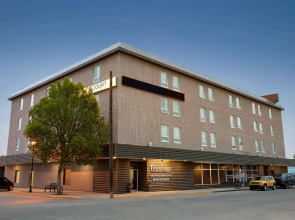 Travelodge by Wyndham Whitecourt